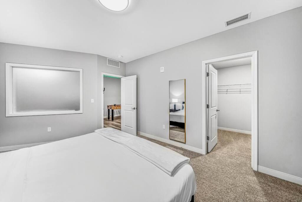 2Br Unit With Game Machine With Pool And Gym Access-602 Daire Cleveland Dış mekan fotoğraf